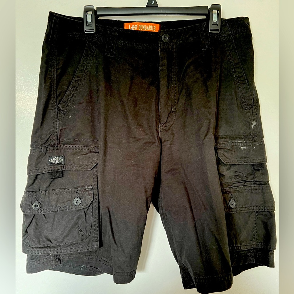 LEE Dungarees baggy black cargo shorts